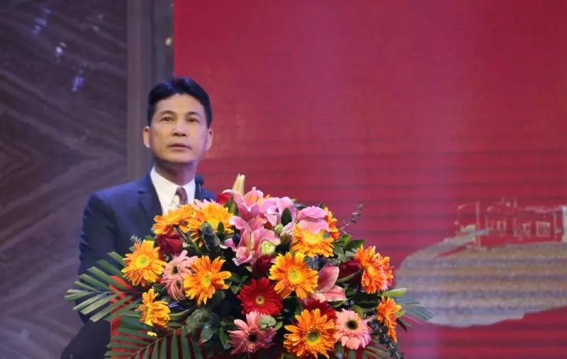 尊龙凯时官网版登录董事长讲话现场