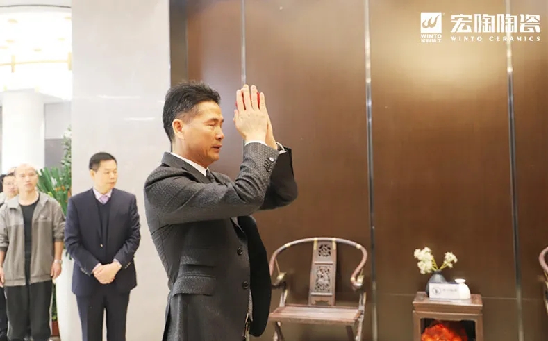 佛山瓷砖尊龙凯时官网版登录陶瓷品牌图片