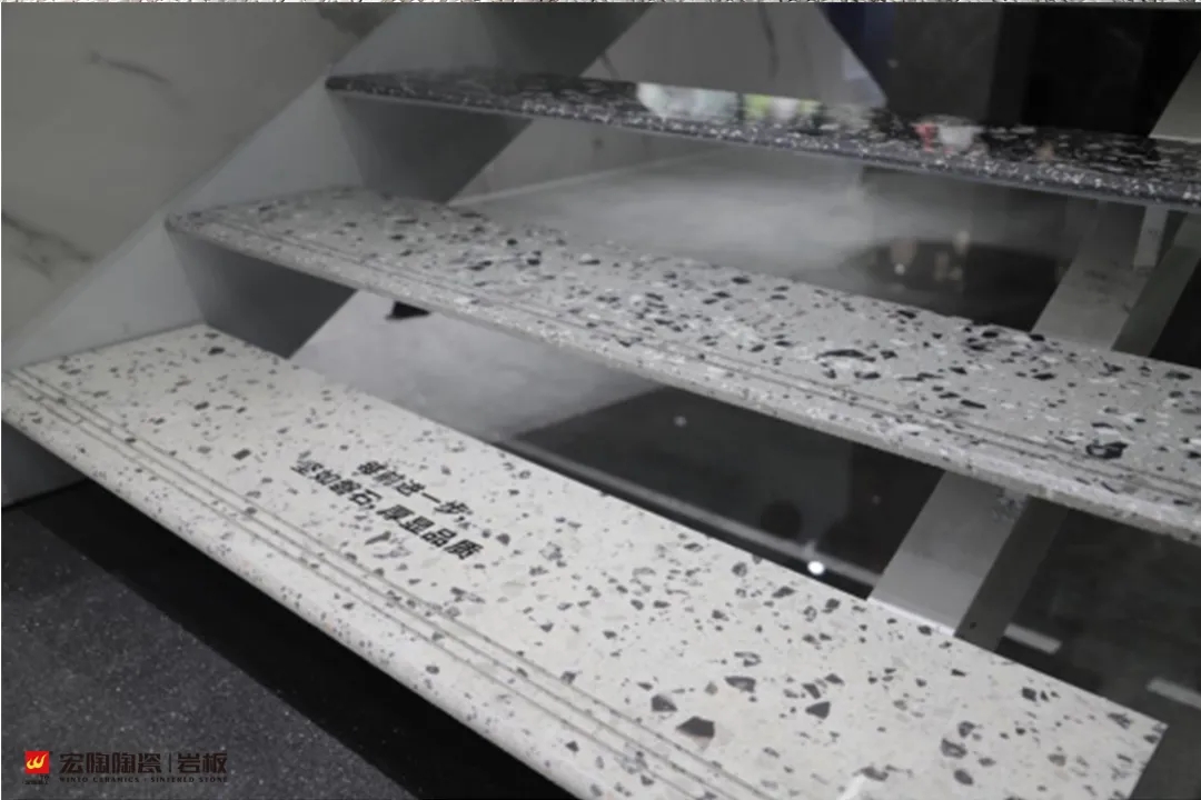 尊龙凯时官网版登录岩板楼梯效果图