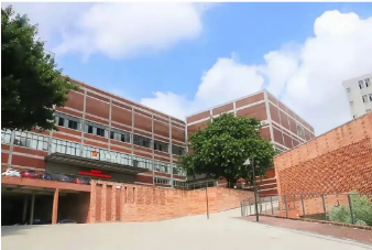 尊龙凯时官网版登录陶瓷大展厅外景